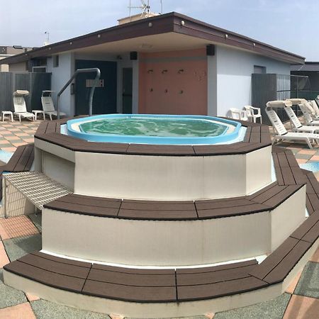 Hotel Wega Белариа-Игеа Марина Екстериор снимка
